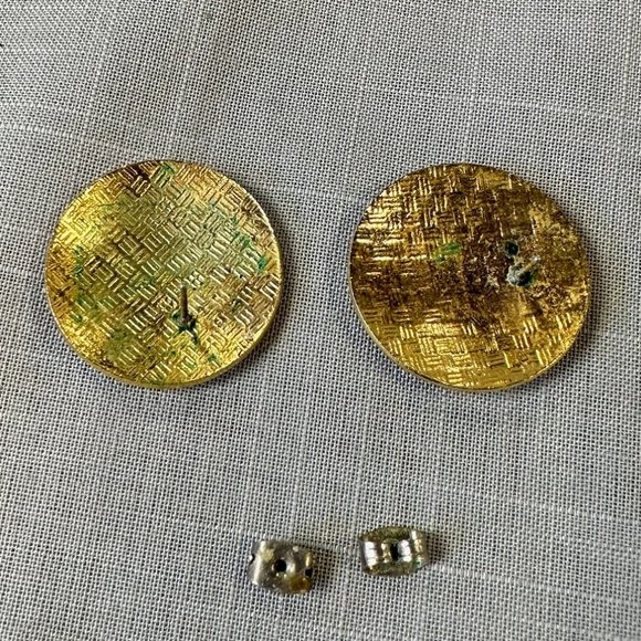 Vintage Cloisonne White, Black, and Gold Lotus Round Earrings - Picture 4 of 9